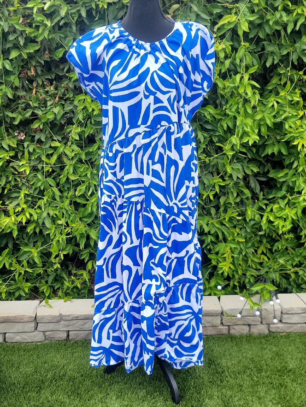 1.STATE Blue and White Abstract Print Tiered Maxi Dress With Pockets L